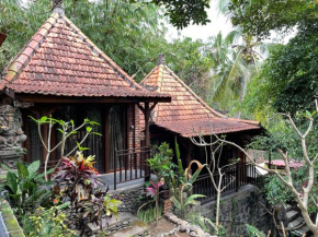  Bulian Homestay  Kubutambahan